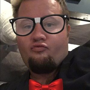 Meet your Posher, Christopher